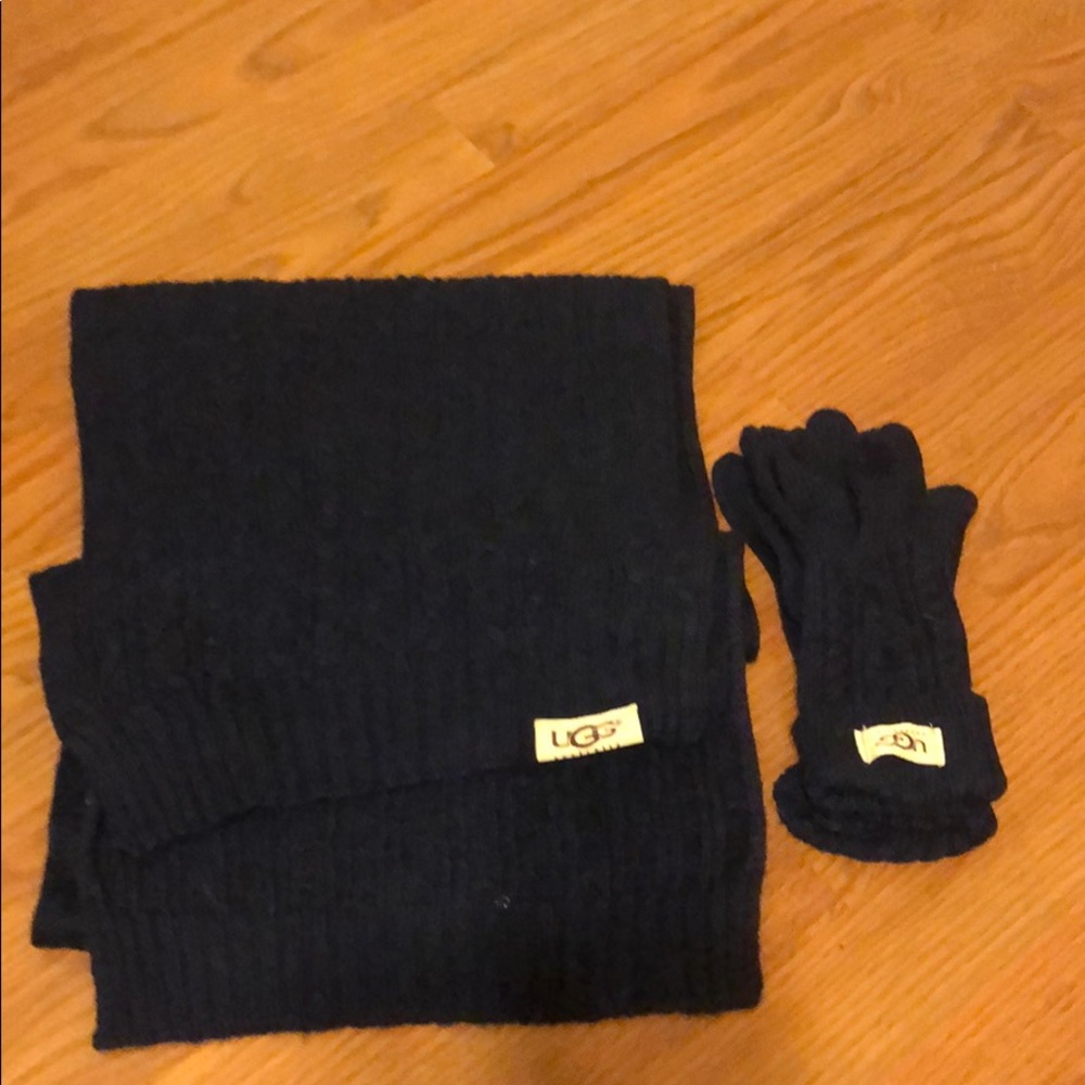 UGG gloves and scarf